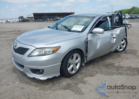 2010 Toyota Camry Se z USA, uszkodzony, nr VIN 4T1BF3EK8AU507625